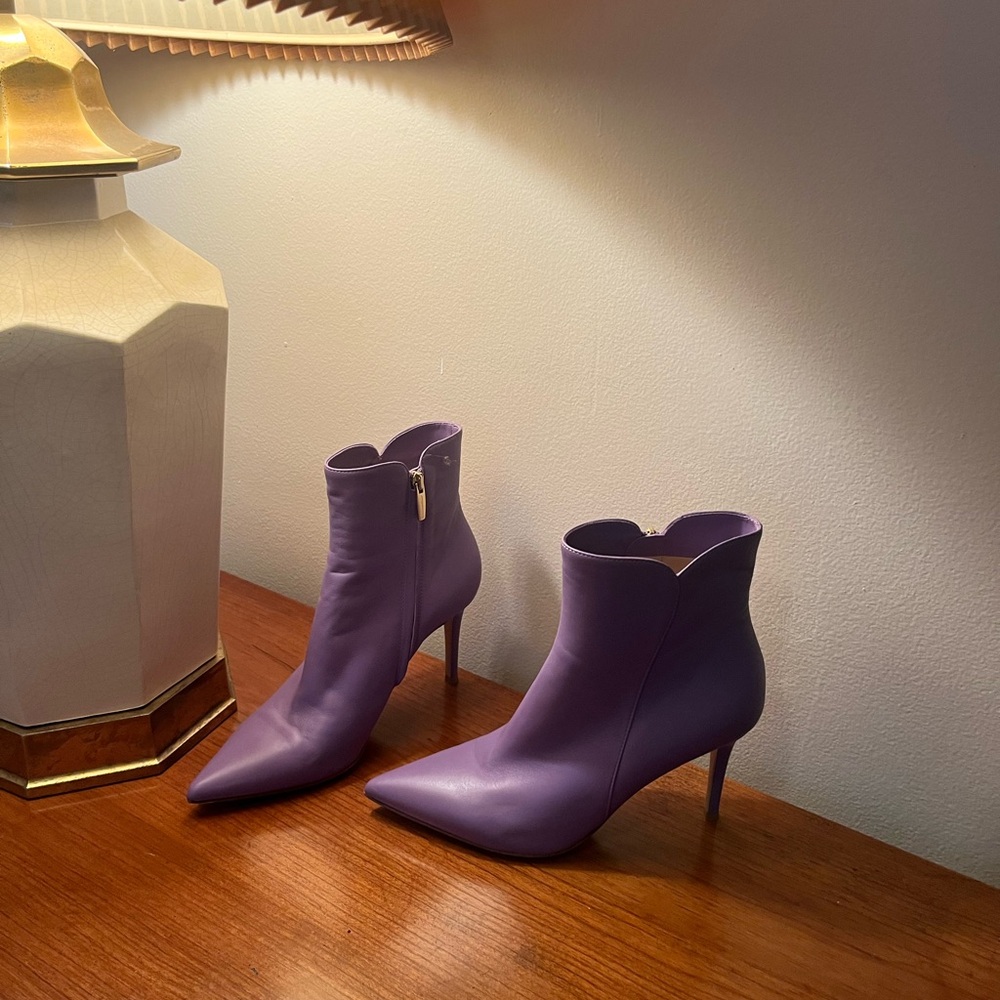 Gianvito Rossi Purple Pointed-Toe Stiletto Ankle Boots